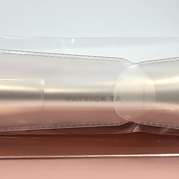 NIB ✅ Patrick Ta ~ DUAL ENDED SCULPTING BRUSH ~ Award Winner ✨ NEW IN BOX - Picture 11 of 11
